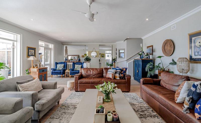 4 Bedroom Property for Sale in Simons Town Western Cape